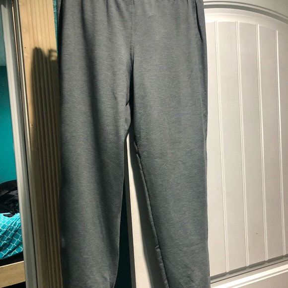 Under armour women loose pants - Picture 3 of 7